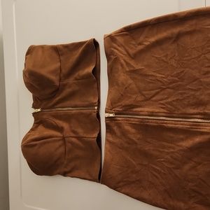 G BY GUESS Suede crop top and high-waisted skirt